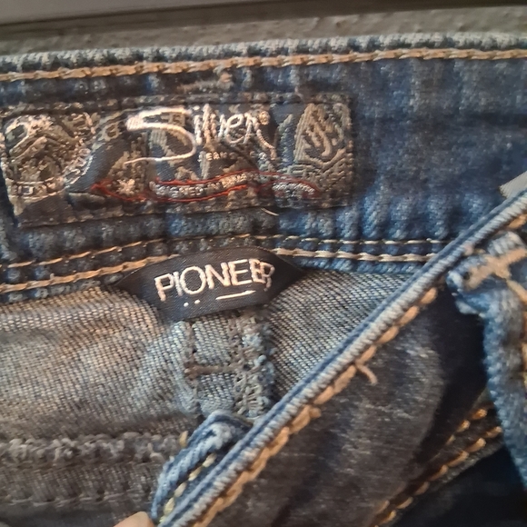 Silver Jeans Co. Pioneer Bootcut Jeans W32 L33 Dark Wash Distressed - Picture 8 of 8